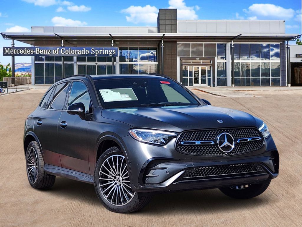 2026 Mercedes-Benz GLC GLC 300 4MATIC's photo