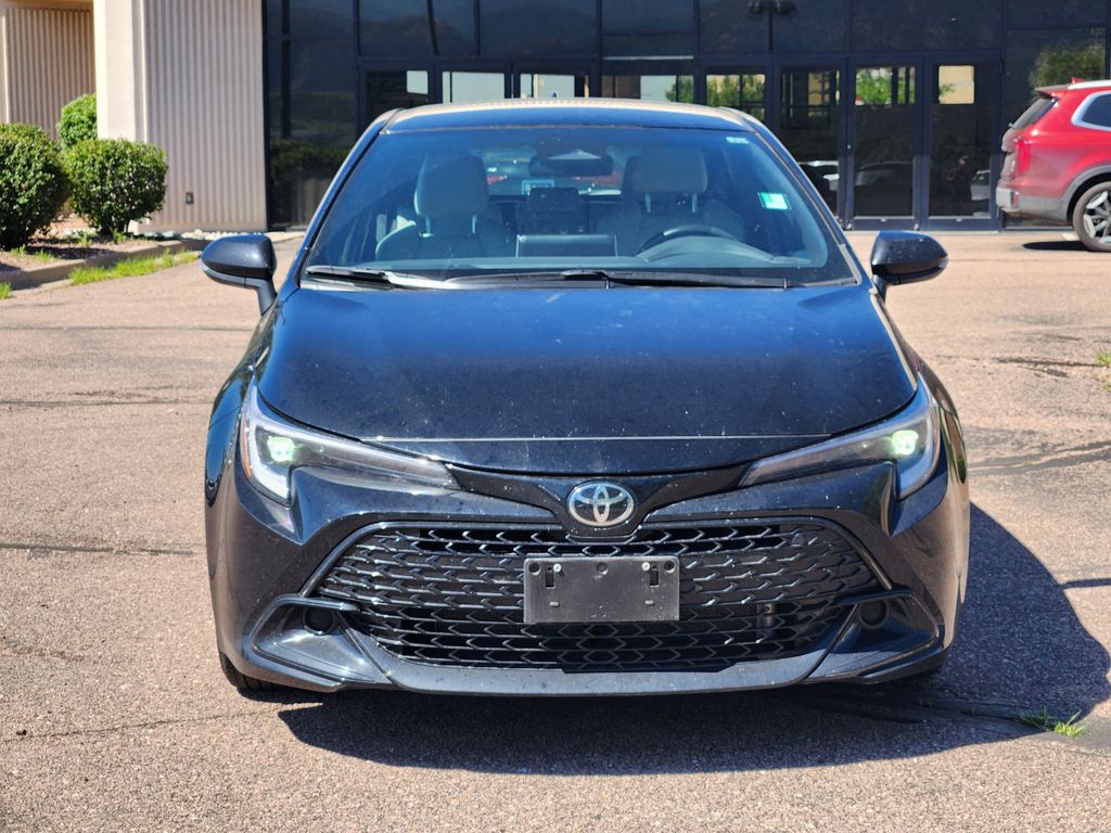 2025 Toyota Corolla SE photo 2
