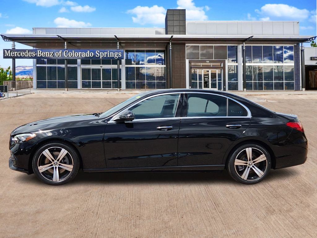 2025 Mercedes Benz C 300 4MATIC photo 4