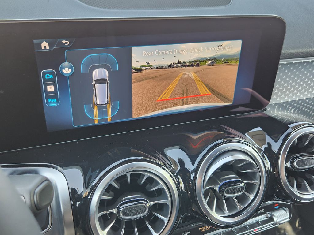 2025 Mercedes-Benz GLB Base - Photo 16