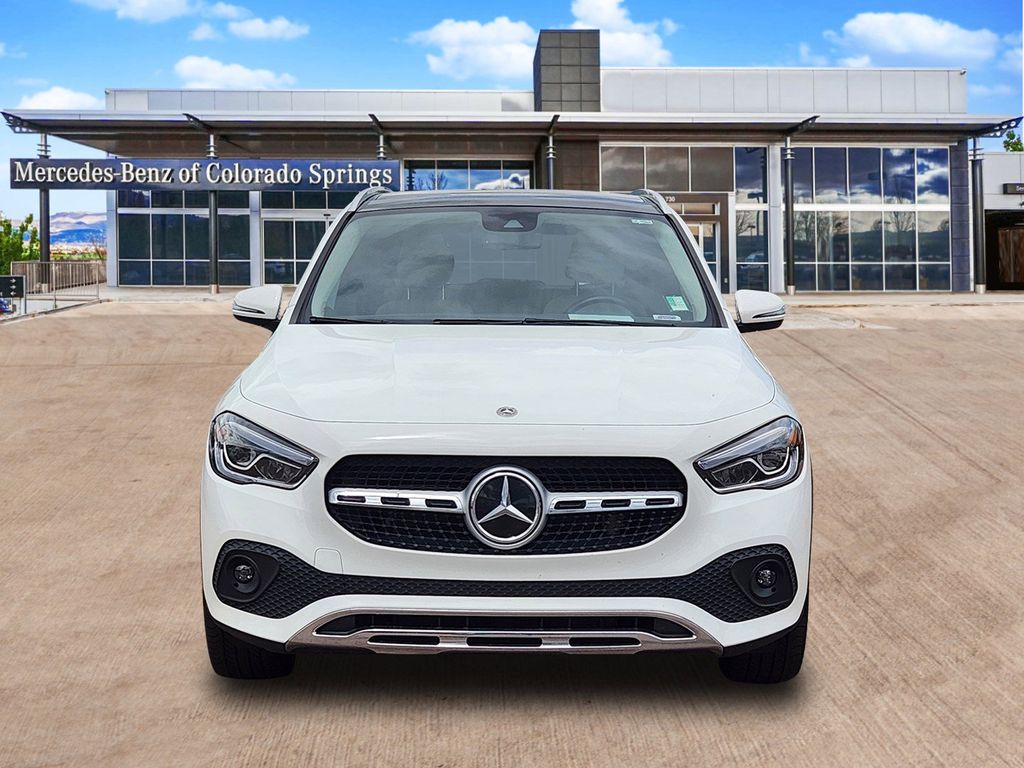 2022 Mercedes Benz GLA 250 4MATIC photo 2