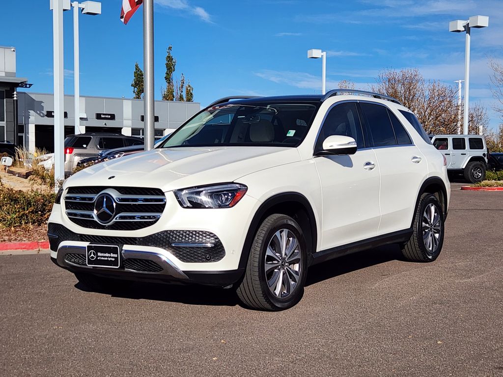 2022 Mercedes Benz GLE 450 4MATIC photo 3