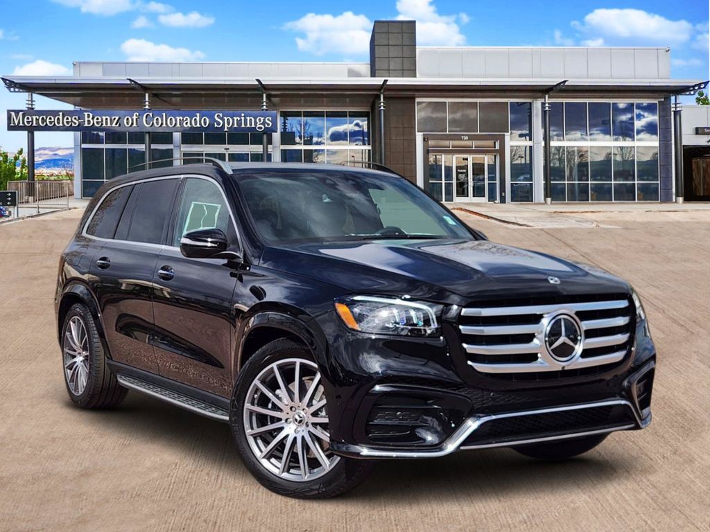 2026 Mercedes-Benz GLS Base