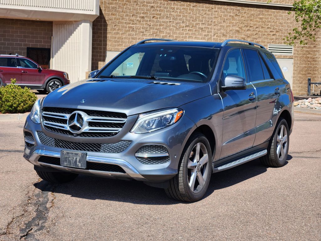 2017 Mercedes Benz GLE 350 4MATIC photo 3