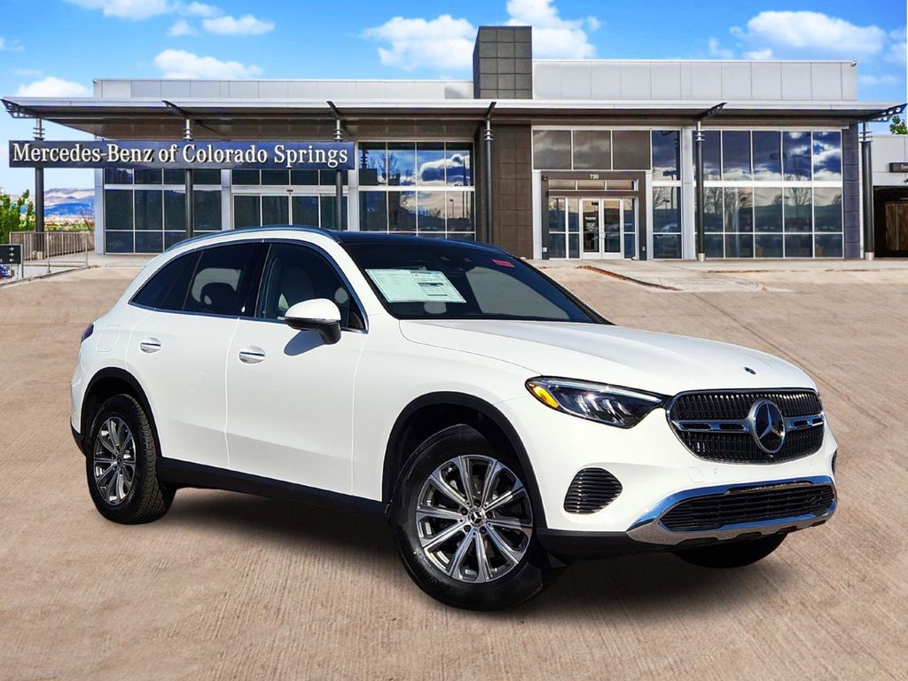 2026 Mercedes-Benz GLC