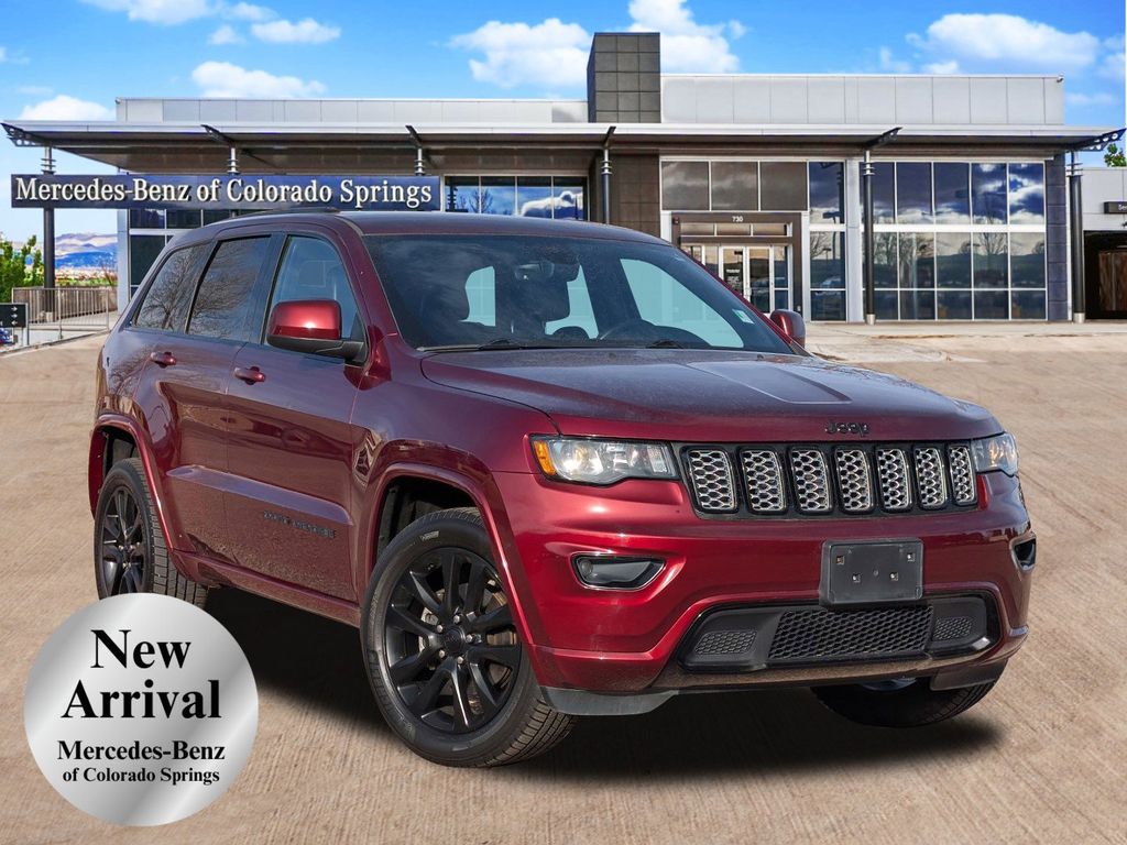 2017 Jeep Grand Cherokee Altitude