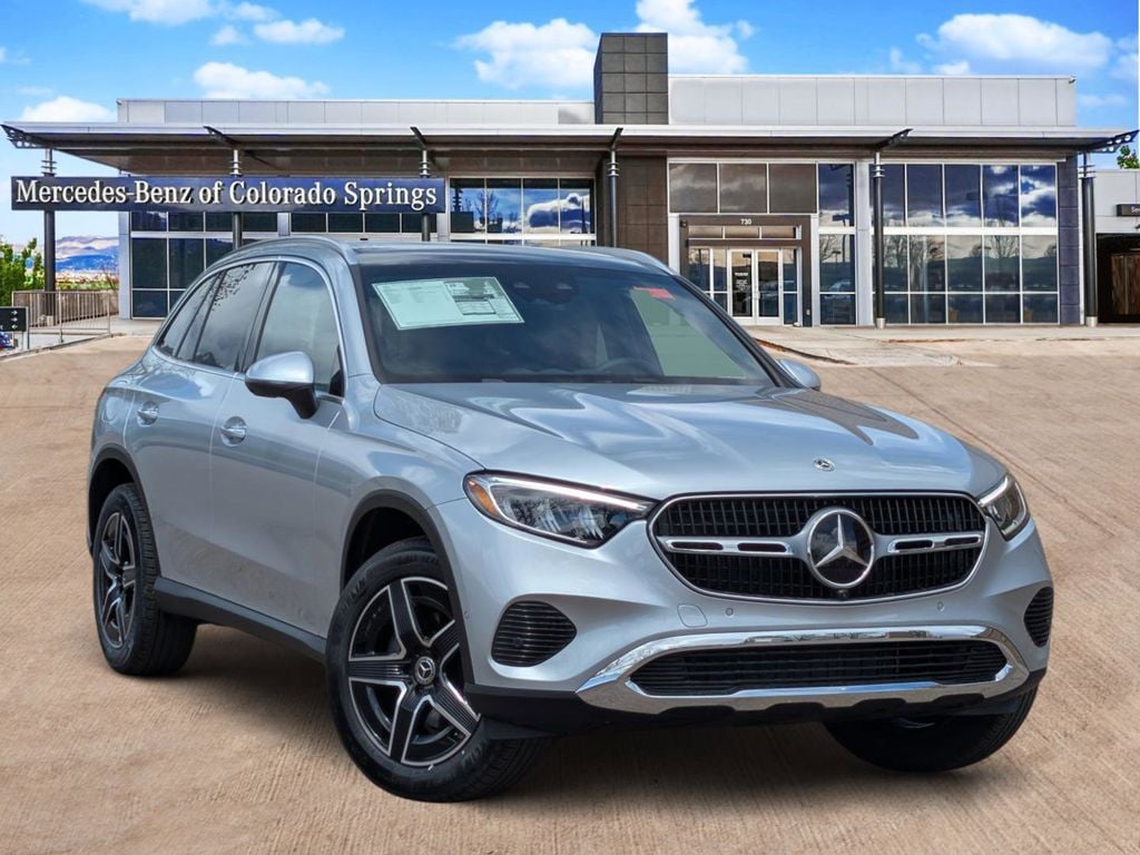 2026 Mercedes-Benz GLC GLC 300 4MATIC's photo