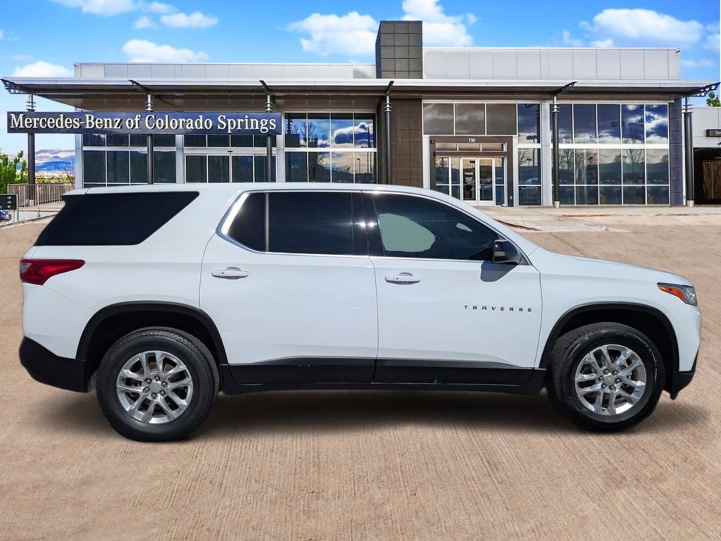 Used 2021 Chevrolet Traverse LS w/1LS SUV