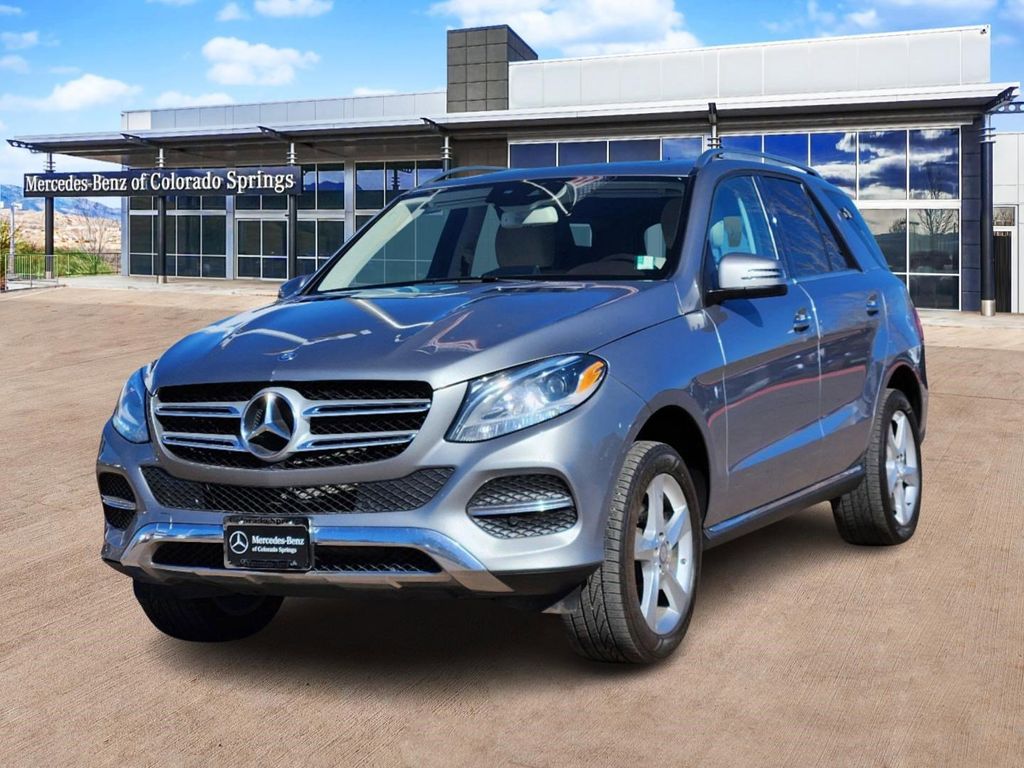 2016 Mercedes Benz GLE 350 4MATIC photo 3