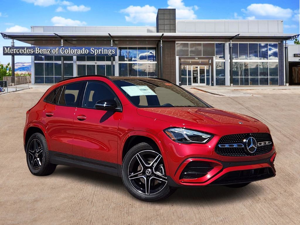 2026 Mercedes-Benz GLA GLA 250's photo