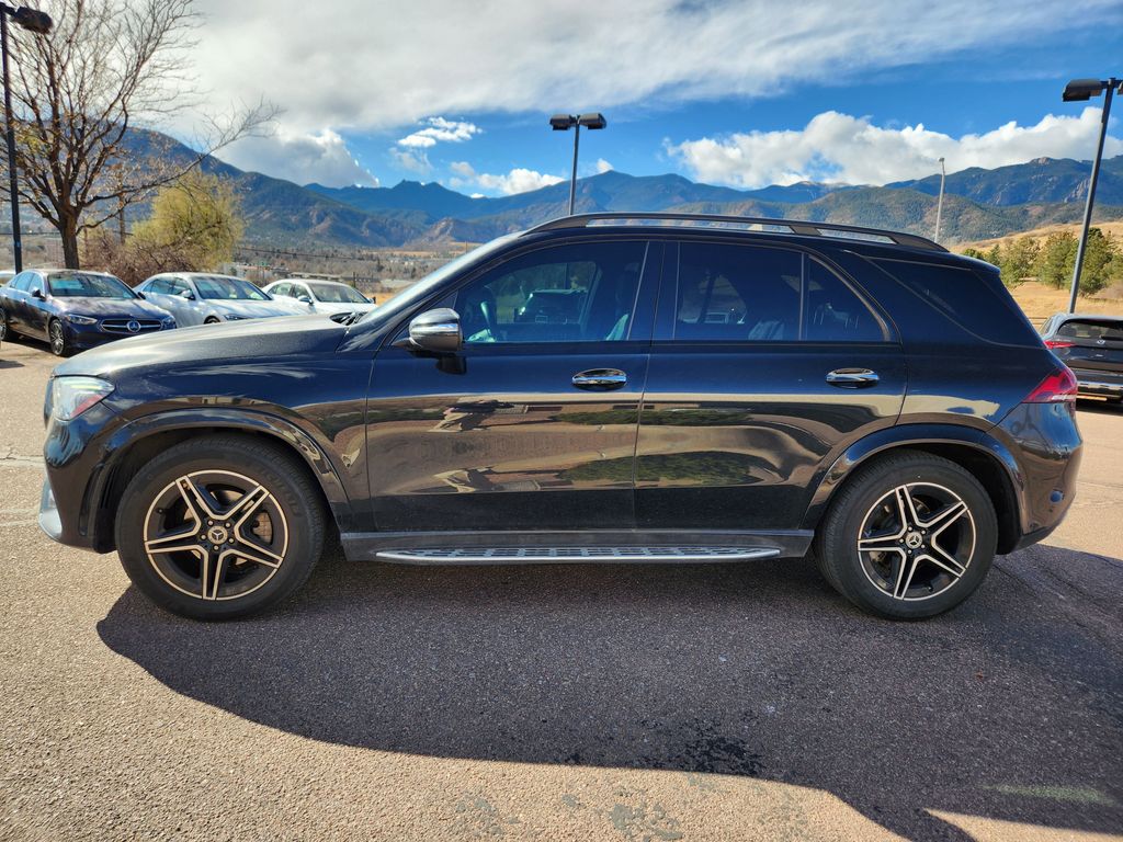 2022 Mercedes Benz GLE 350 4MATIC photo 2