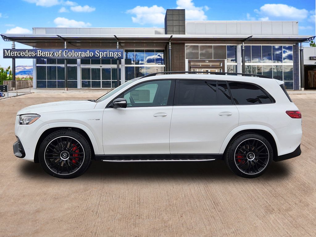 2025 Mercedes Benz GLS AMG 63 4MATIC photo 4