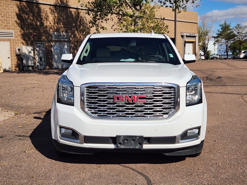 2018 Gmc Yukon Denali photo 2