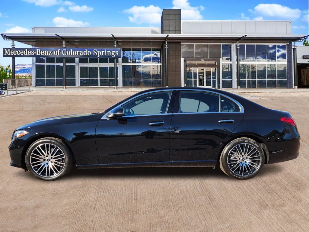 2026 Mercedes Benz C 300 4MATIC photo 4