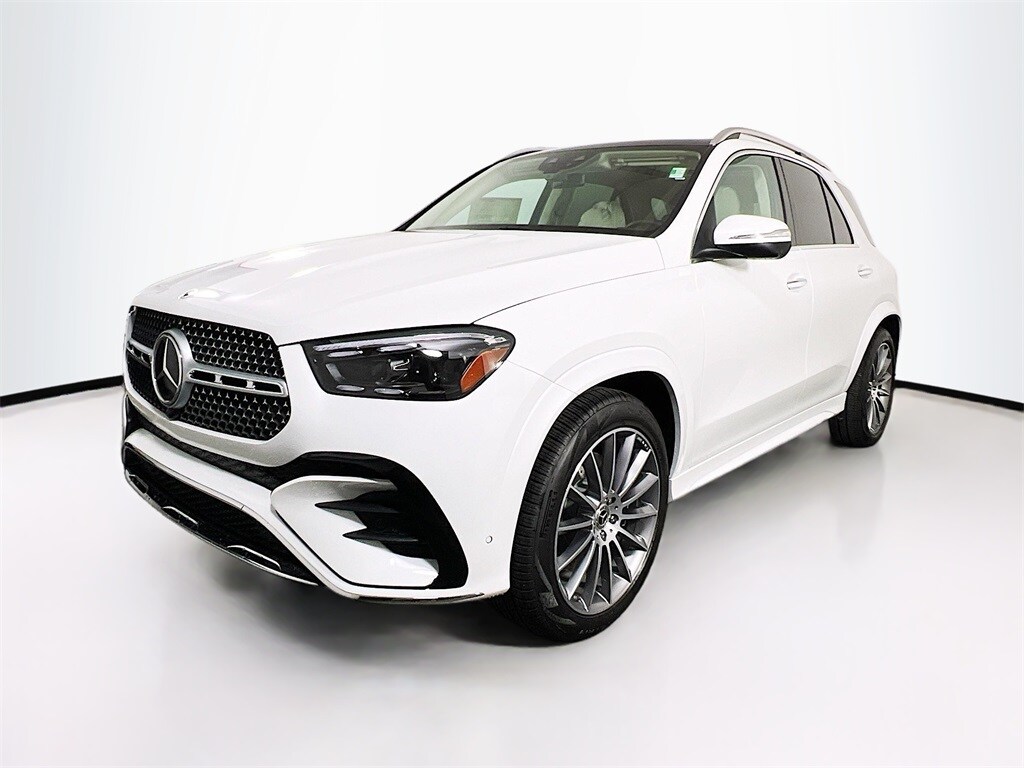 2026 Mercedes Benz GLE 450 4MATIC photo 3