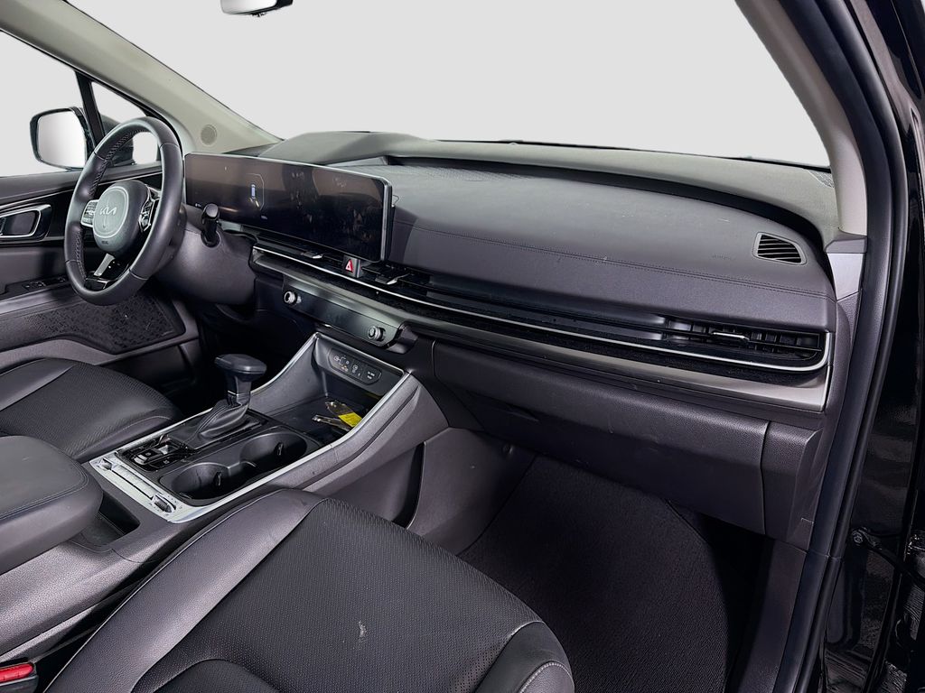 2025 Kia Carnival 33
