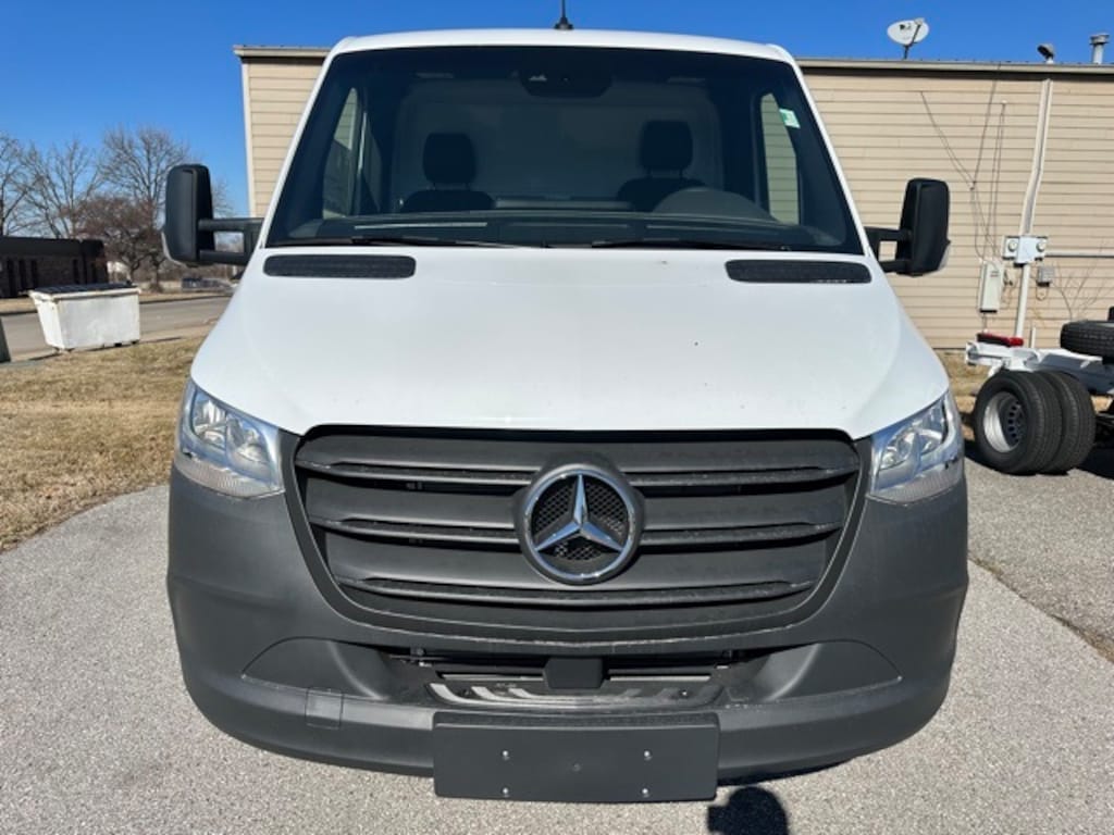 New 2024 Mercedes-Benz Sprinter 4500 Chassis Standard Roof 4-Cyl Diesel HO Truck