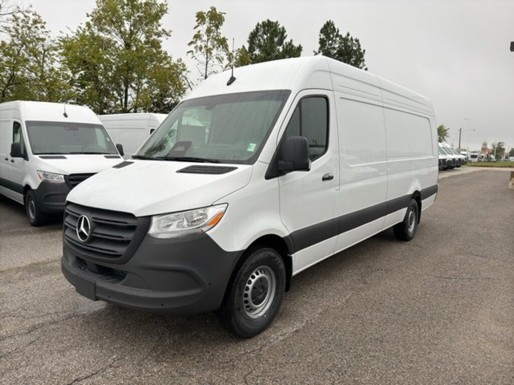 New 2025 Mercedes-Benz Sprinter 2500 High Roof 4-Cyl Diesel HO Van Extended Cargo Van