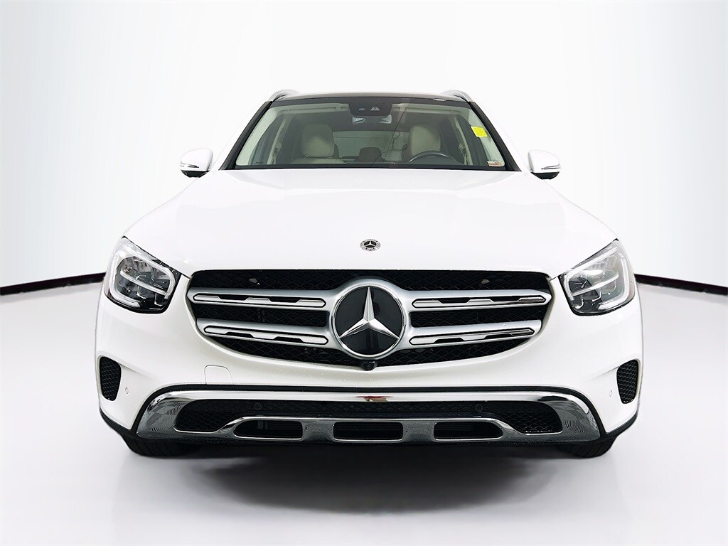 2022 Mercedes Benz GLC 300 4MATIC photo 2