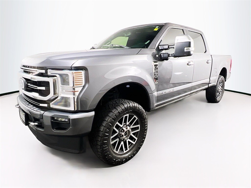 2022 Ford F-250 Platinum photo 3