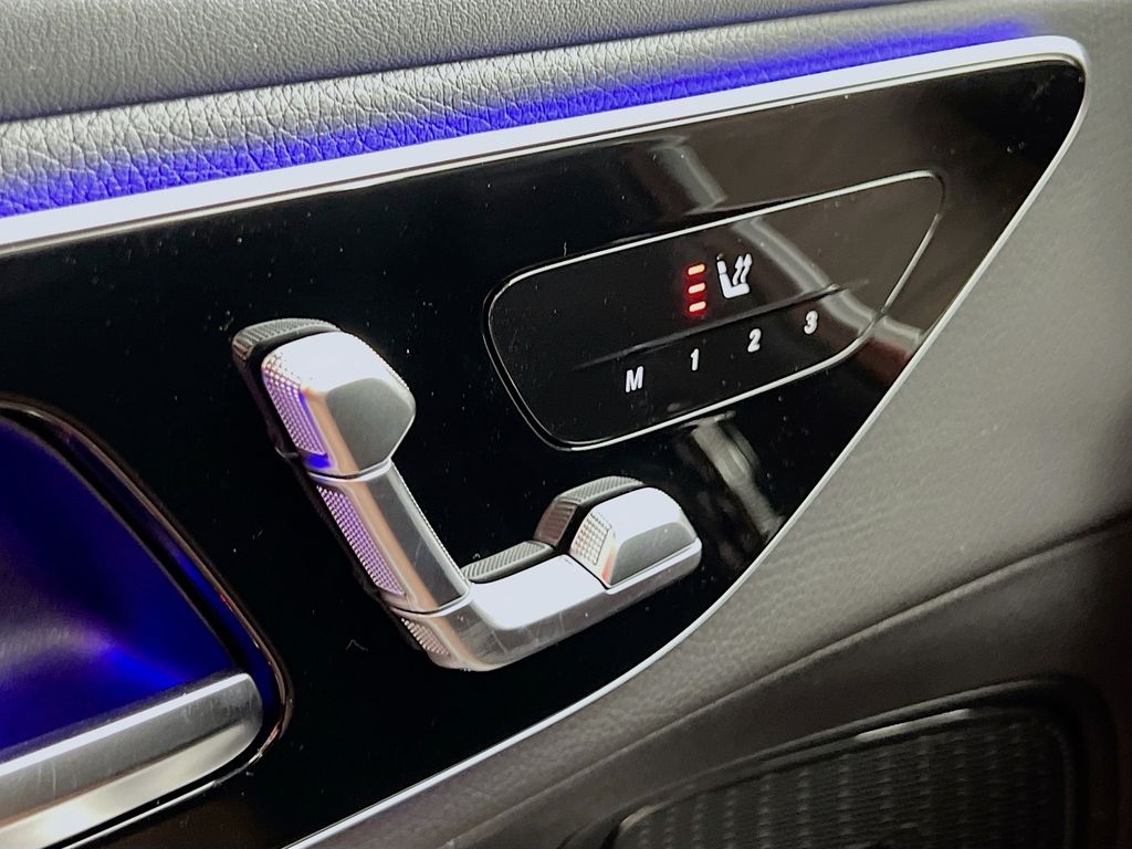 2025 Mercedes-Benz GLC Base - Photo 23