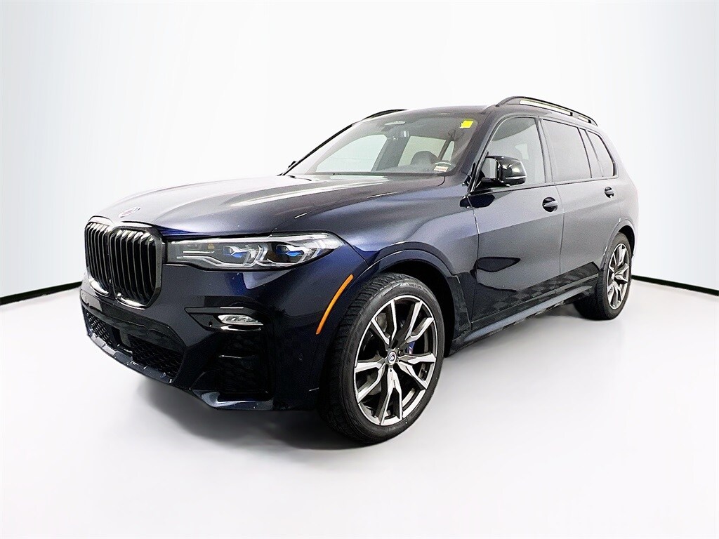 2022 Bmw X7 M50i photo 2