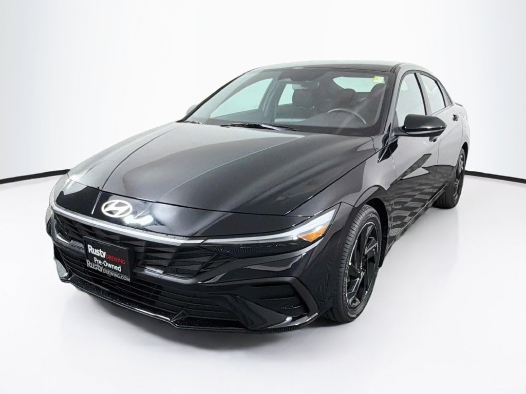 Used 2026 Hyundai Elantra SEL Sport Sedan