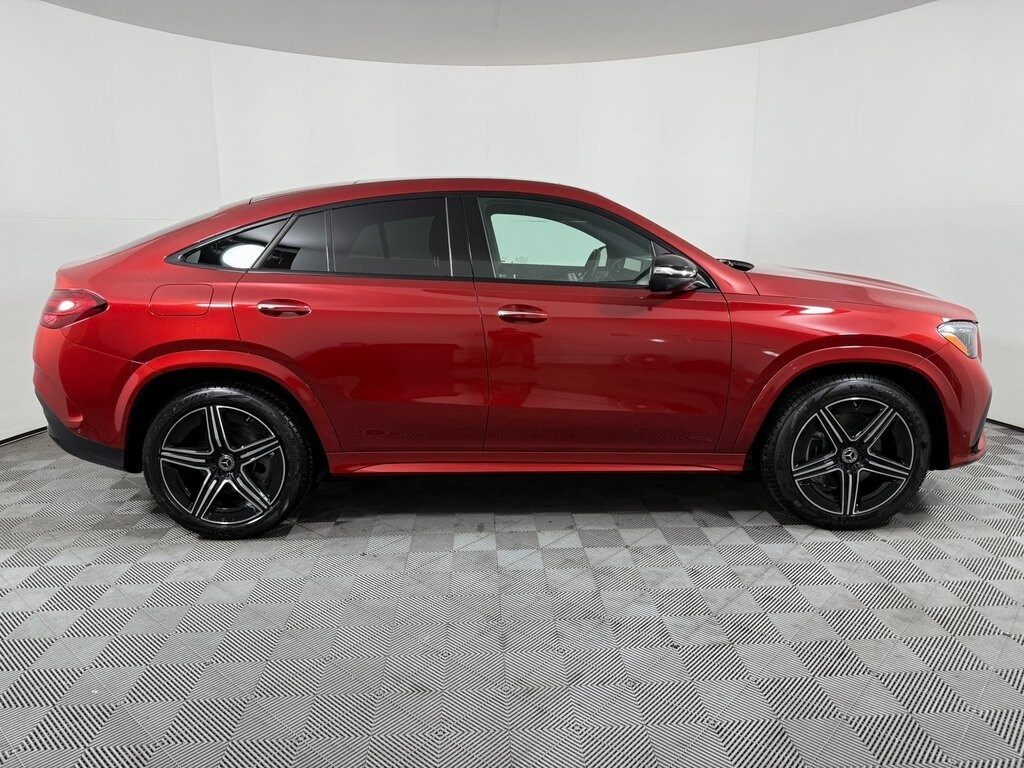 2025 Mercedes Benz GLE 450 photo 2