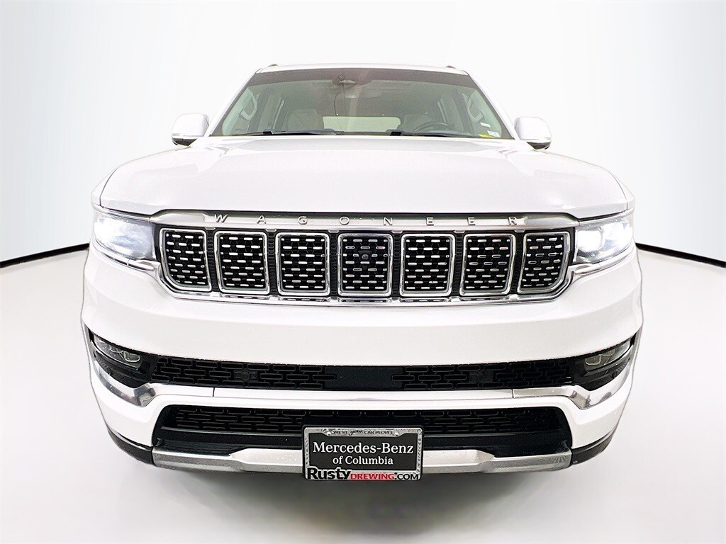 2022 Jeep Grand Wagoneer I photo 2