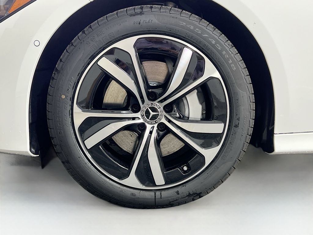 2026 Mercedes-Benz CLE 33