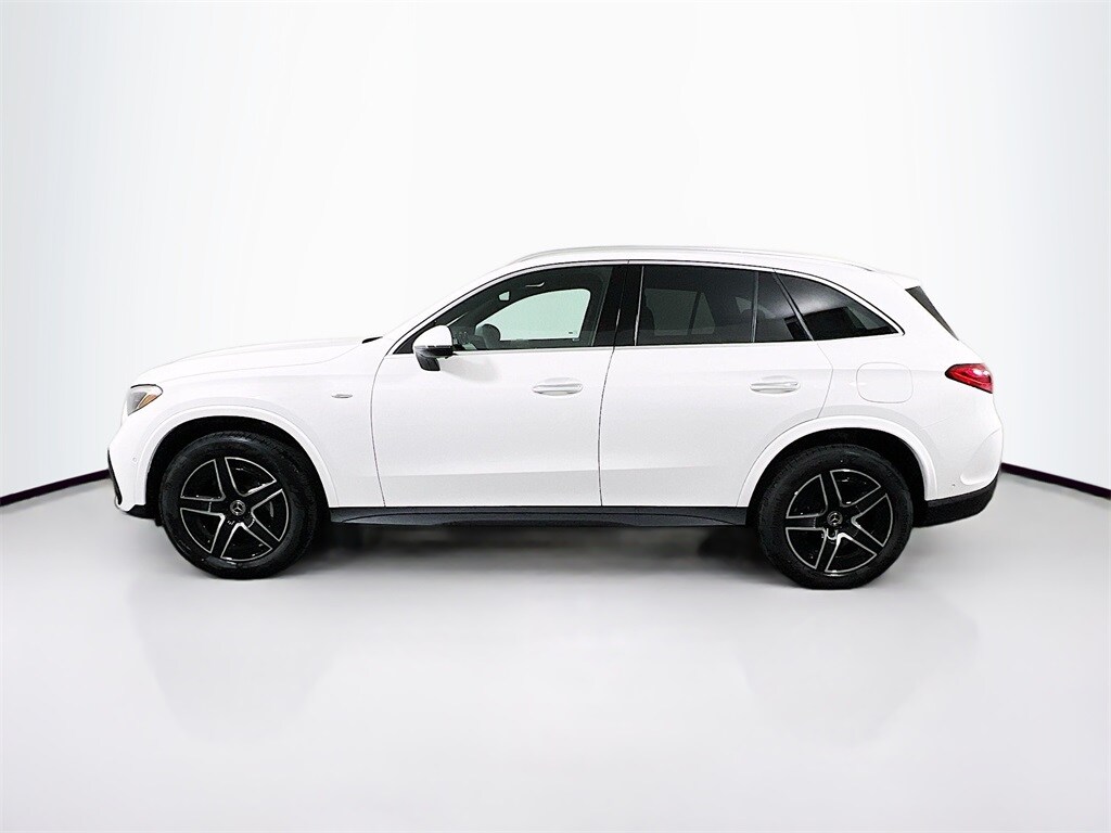2025 Mercedes Benz GLC 350e 4MATIC photo 4