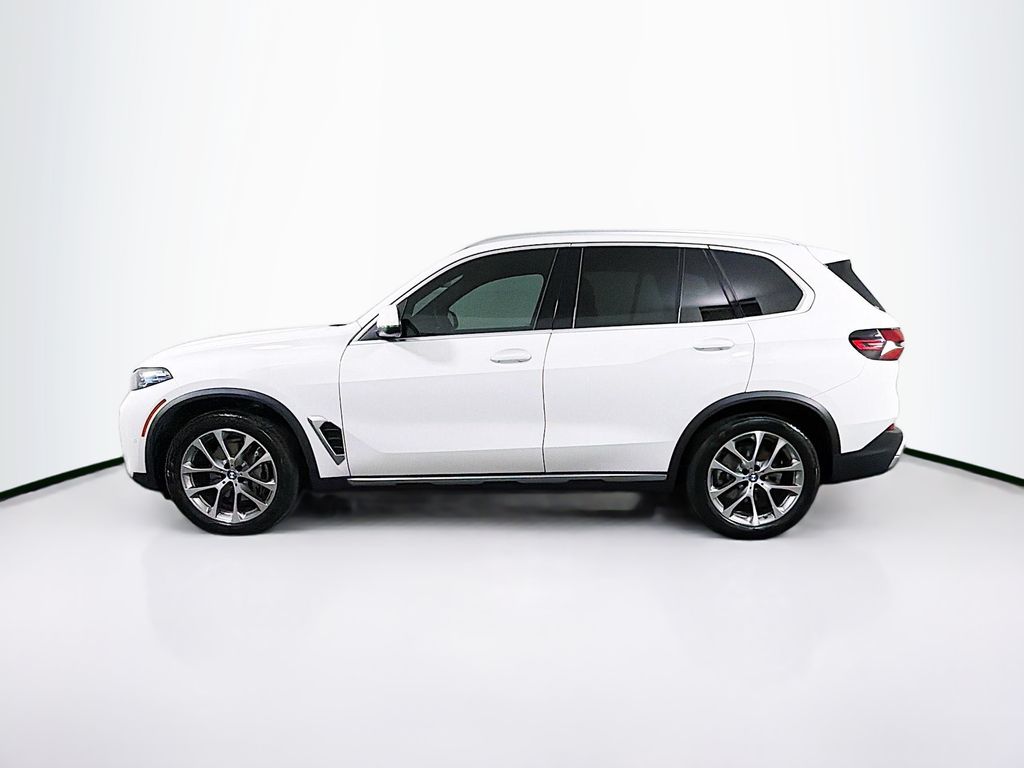 2025 BMW X5 4