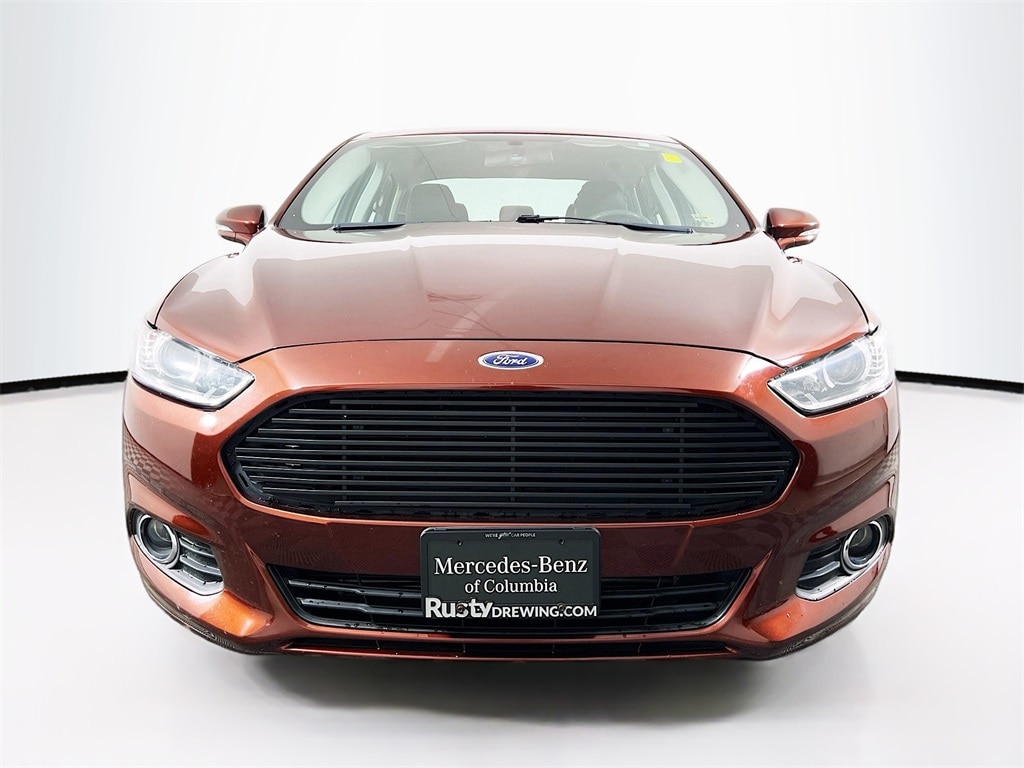 Used 2016 Ford Fusion SE Sedan