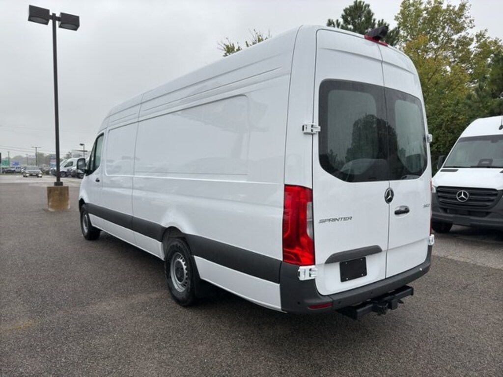 New 2025 Mercedes-Benz Sprinter 2500 High Roof 4-Cyl Diesel Van Extended Cargo Van