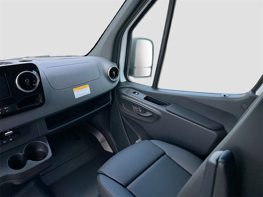 2025 Mercedes-Benz Sprinter Passenger Van Base - Photo 22