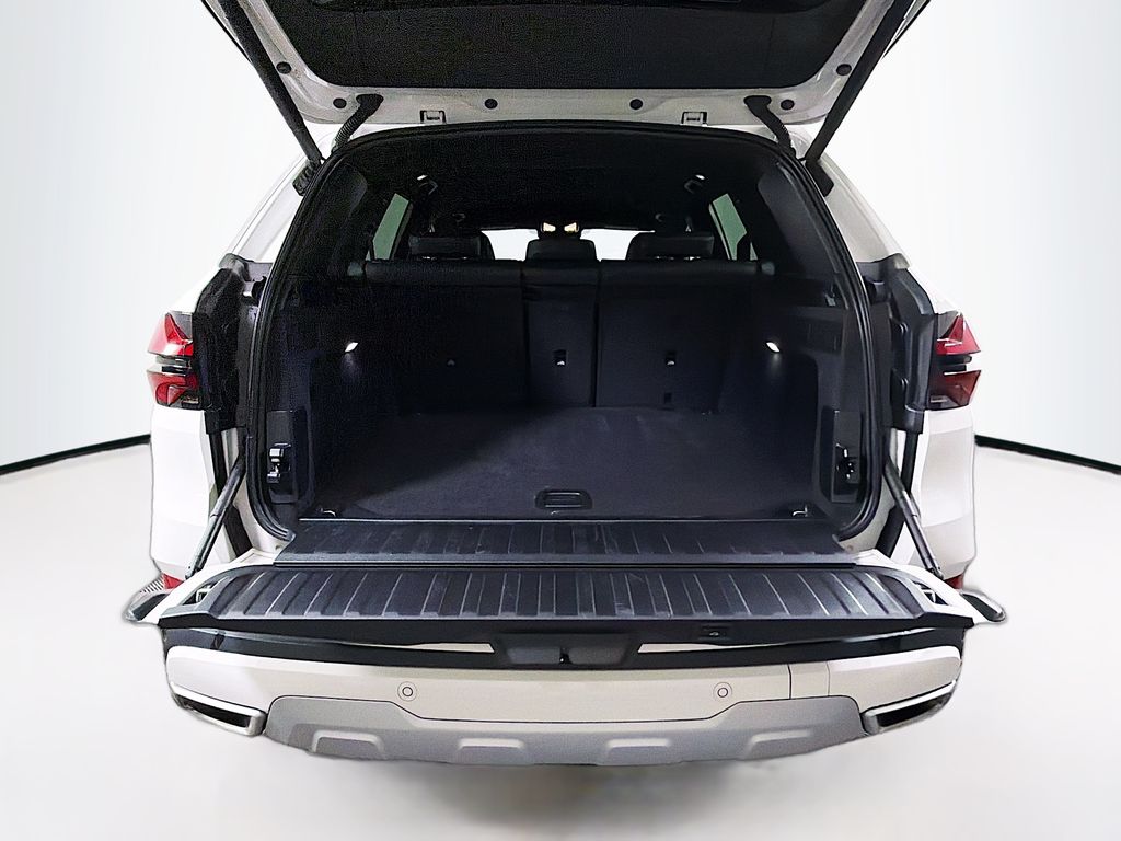 2025 BMW X5 29