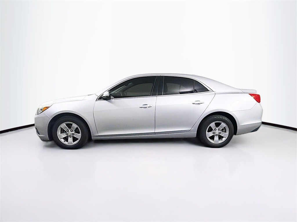 2016 Chevrolet Malibu Limited 1LT photo 2