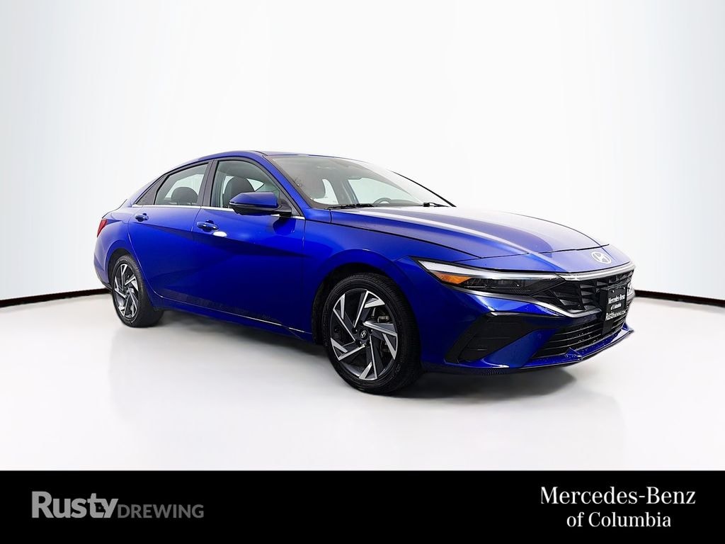 Used 2024 Hyundai Elantra Limited Sedan