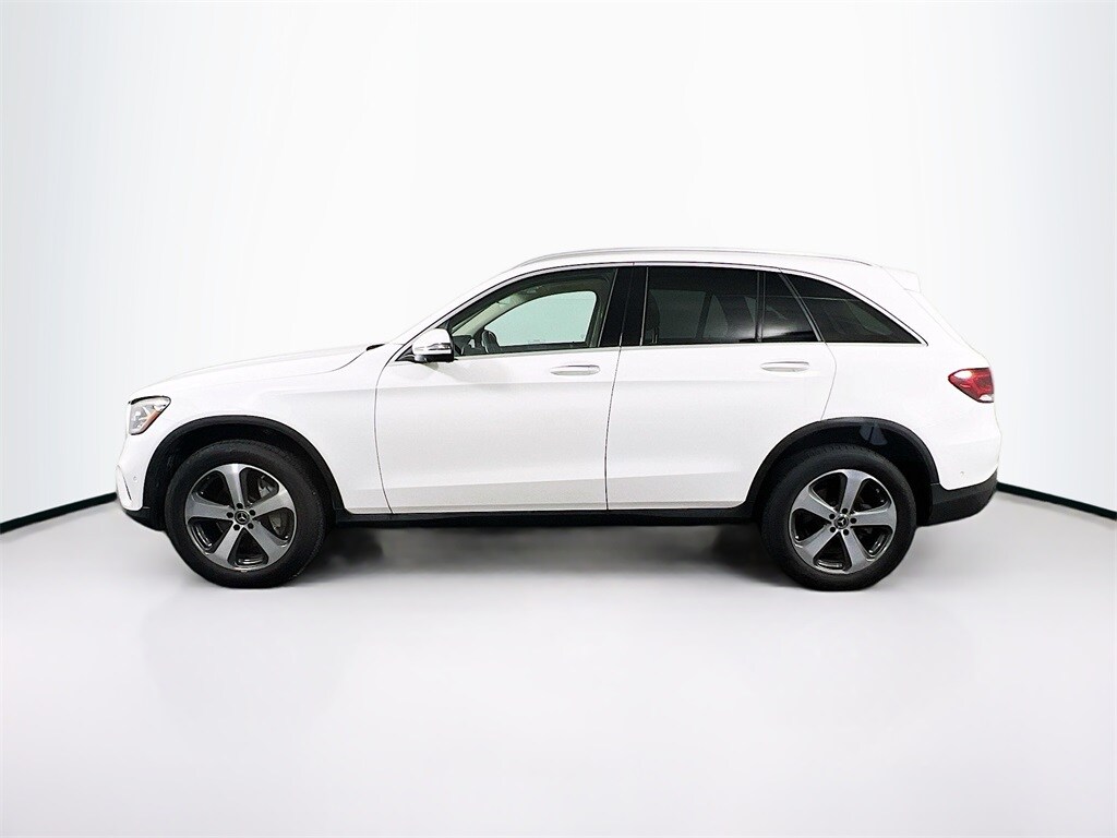 2022 Mercedes Benz GLC 300 4MATIC photo 4