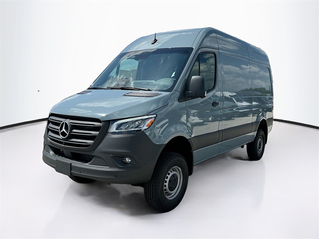 New 2025 Mercedes-Benz Sprinter 2500 Standard Roof 4-Cyl Diesel HO Van Cargo Van