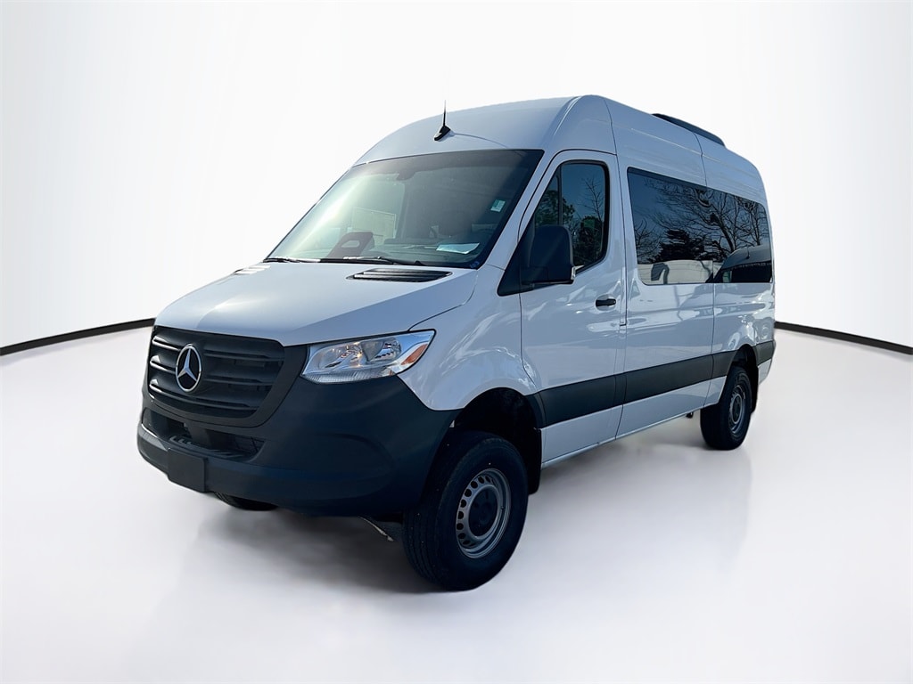 New 2025 Mercedes-Benz Sprinter 2500 Standard Roof 4-Cyl Diesel HO Van Passenger Van
