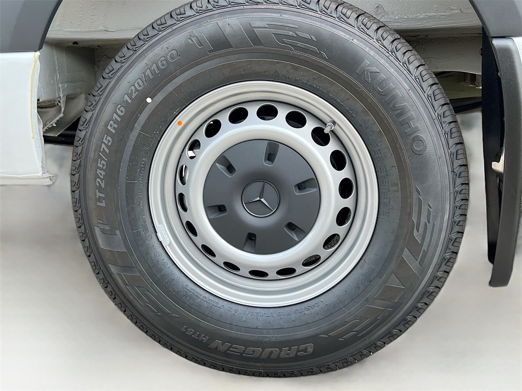 2025 Mercedes-Benz Sprinter Cargo Van Base - Photo 23
