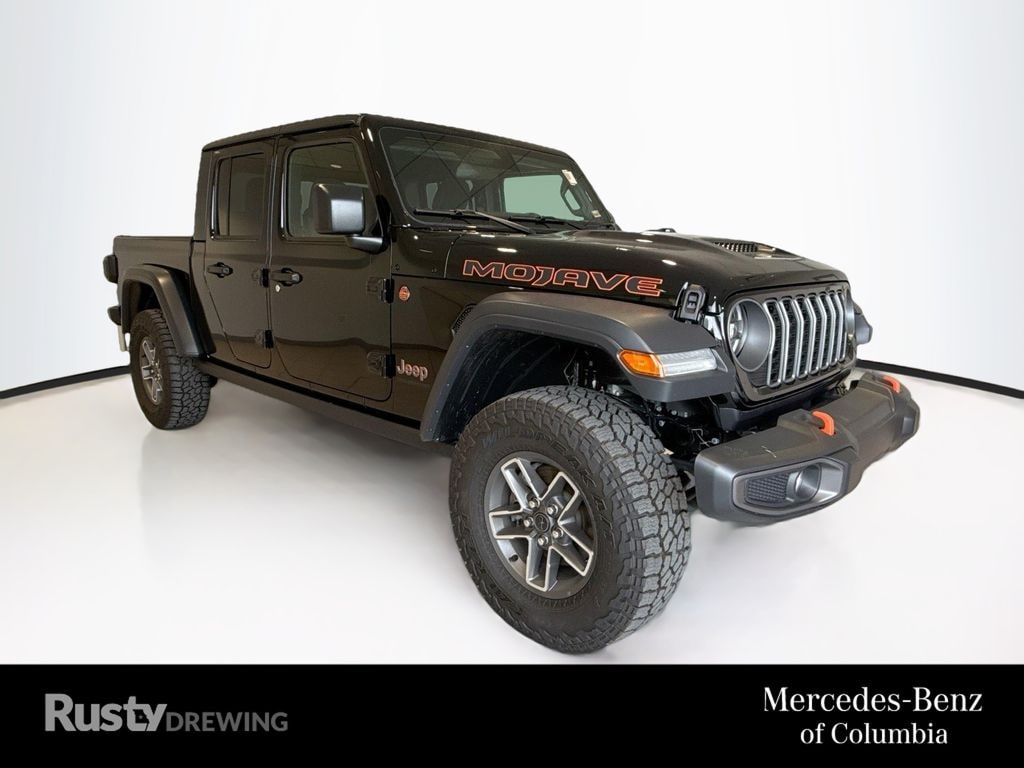 Used 2025 Jeep Gladiator Mojave Truck Crew Cab