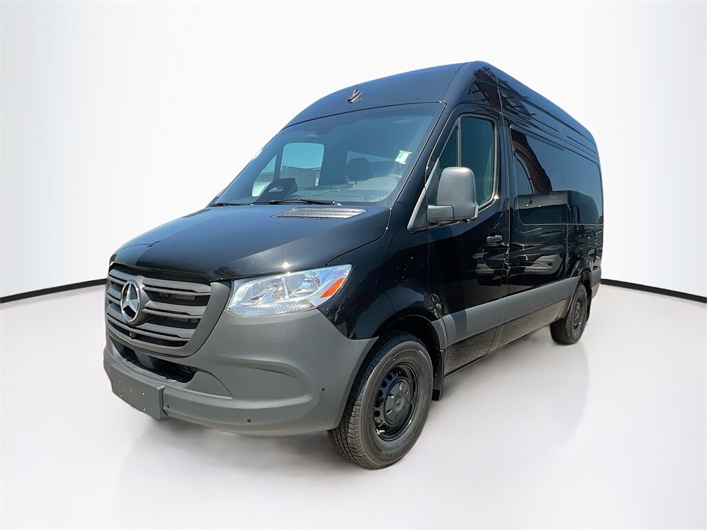 New 2025 Mercedes-Benz Sprinter 2500 Standard Roof 4-Cyl Diesel HO Van Passenger Van