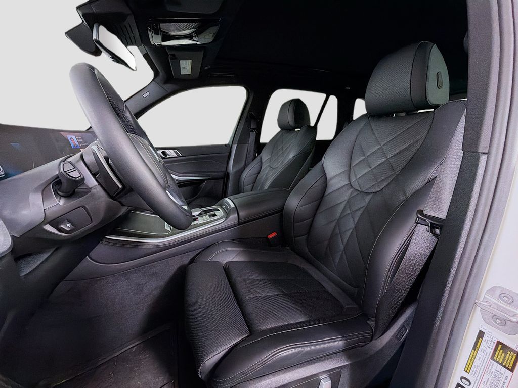 2025 BMW X5 12