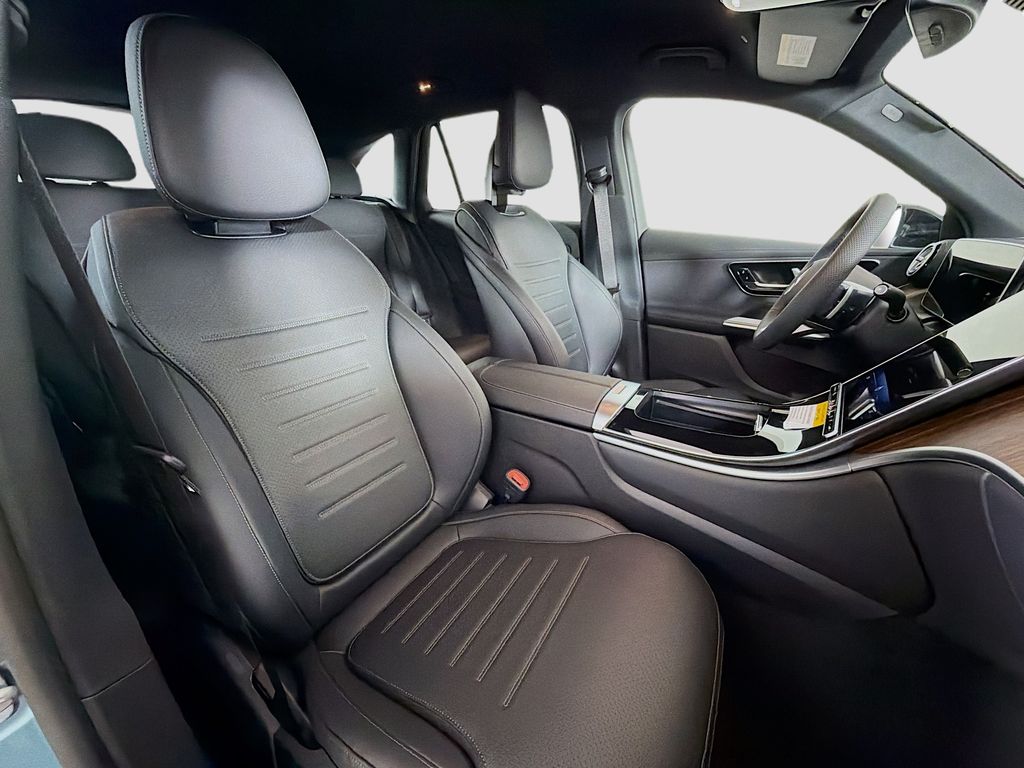 2026 Mercedes-Benz GLC 30