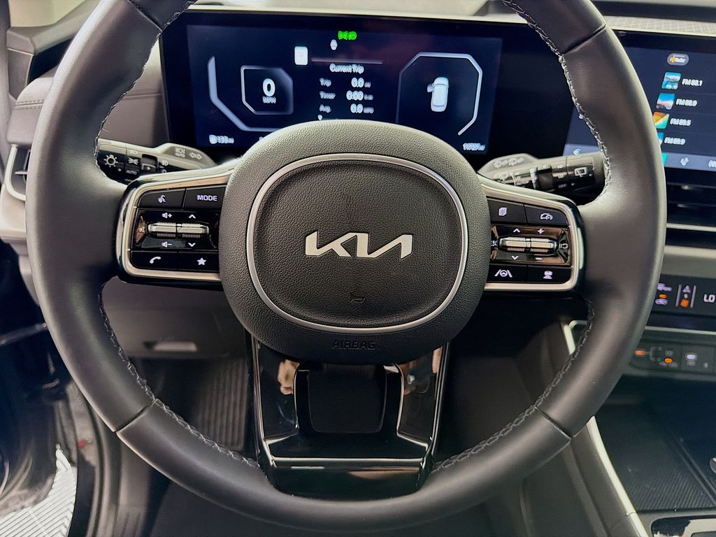 2025 Kia Carnival 13