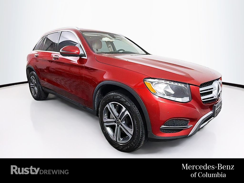 2018 Mercedes-Benz GLC GLC300 4MATIC's photo