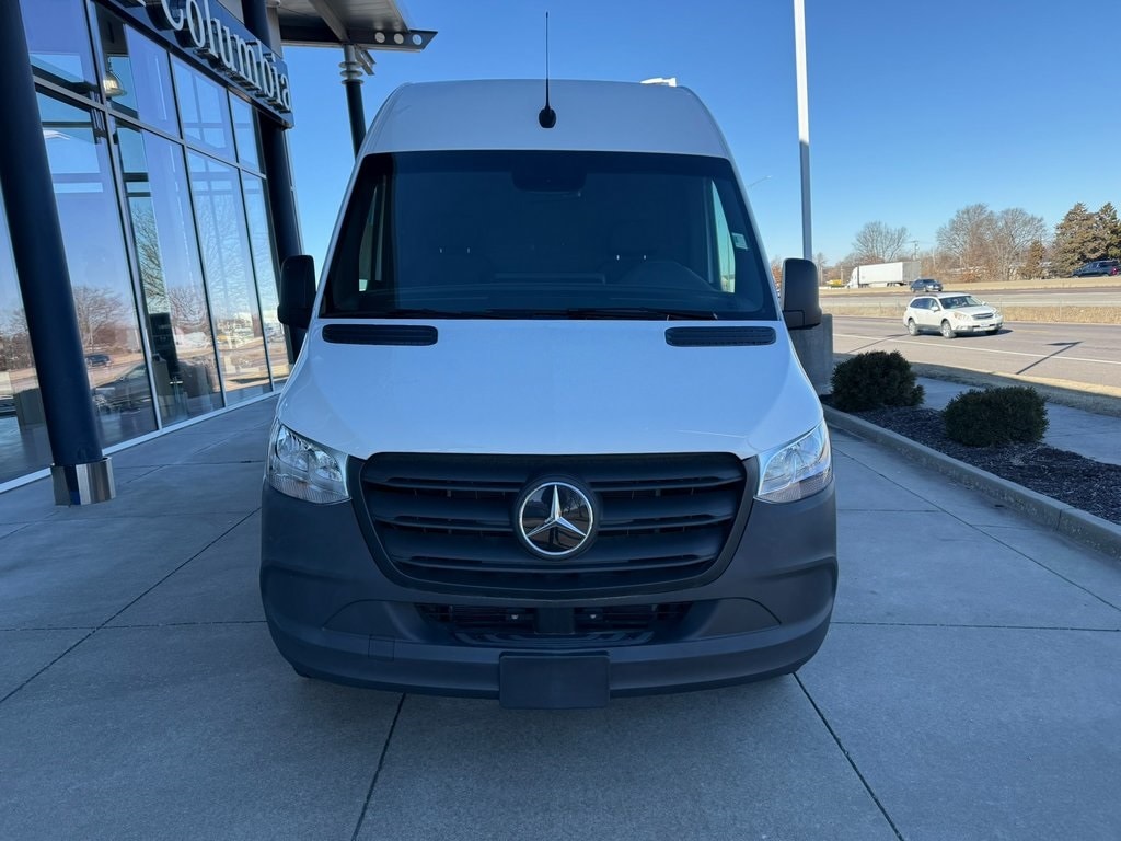 New 2024 Mercedes-Benz eSprinter 2500 High Roof Van Cargo Van