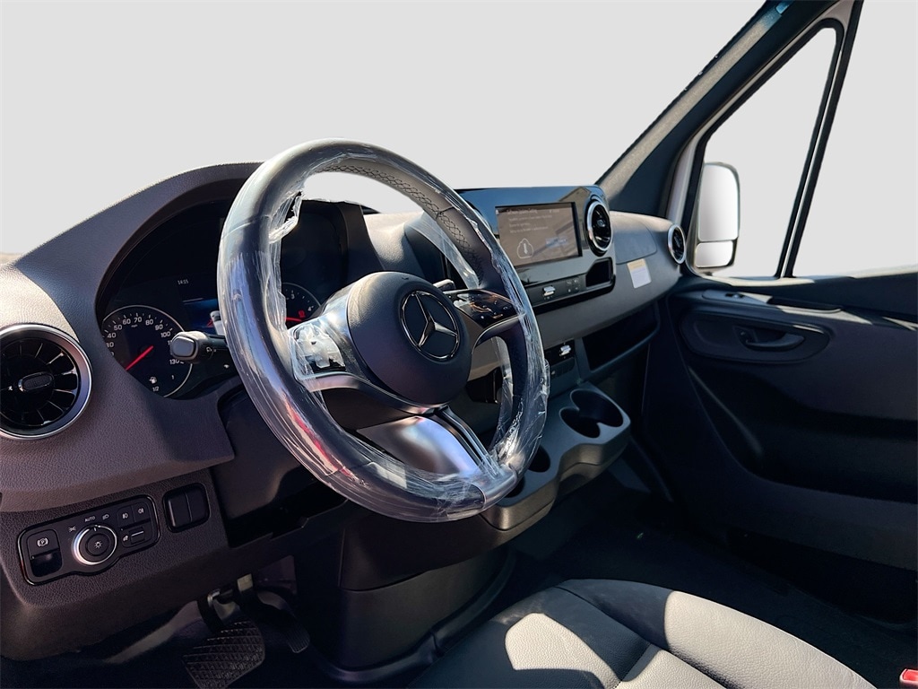 2026 Mercedes-Benz Sprinter Cargo Van Base - Photo 10